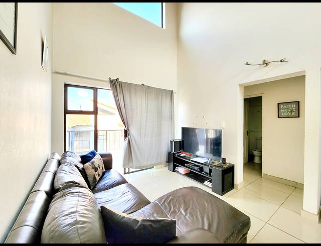 2 BEDROOM APARTMENT FOR SALE IN HONEYDEW